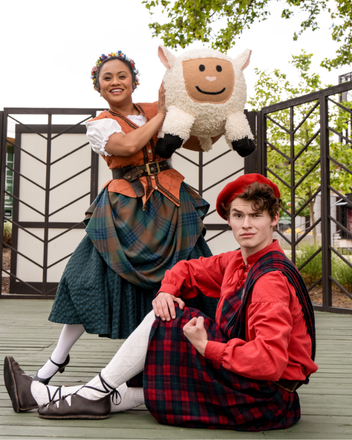Mikki Pagdonsolan (left) and Austin Fronk as Featured Performers in Highland Games Greenshow.
